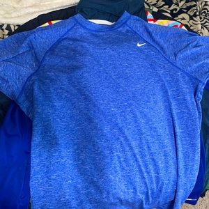 I am selling my blue Nike short sleeve shirt has been worn a couple of times